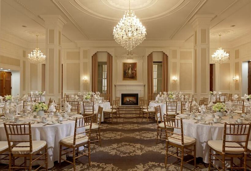 The Lord Nelson Hotel & Suites