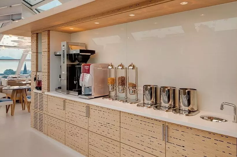 Szálloda Agora Swiss Night By Fassbind