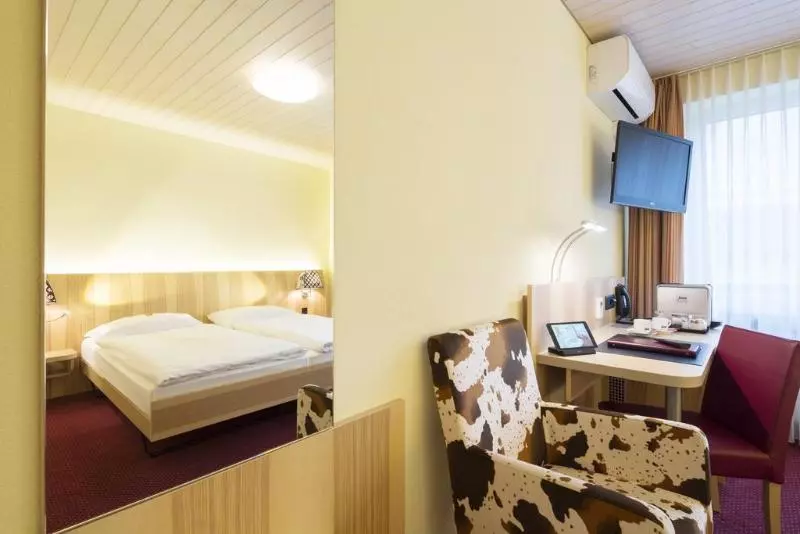 Fred Hotel Leonhardstrasse   Self Check In