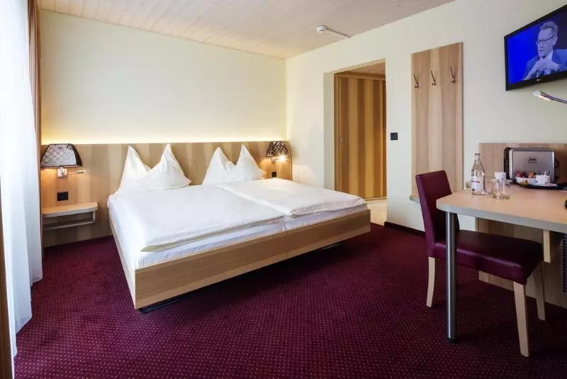 Fred Hotel Leonhardstrasse   Self Check In