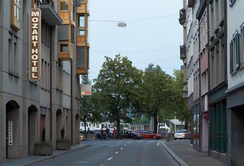 בית מלון כפרי Mozart