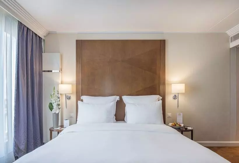 هتل Warwick Geneva