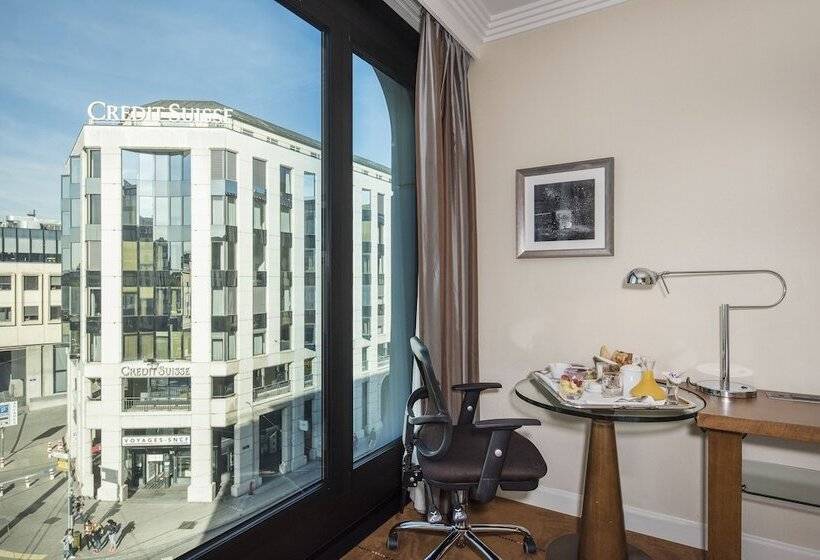 هتل Warwick Geneva