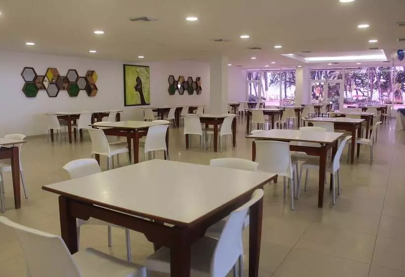 هتل Dorado Plaza Bocagrande