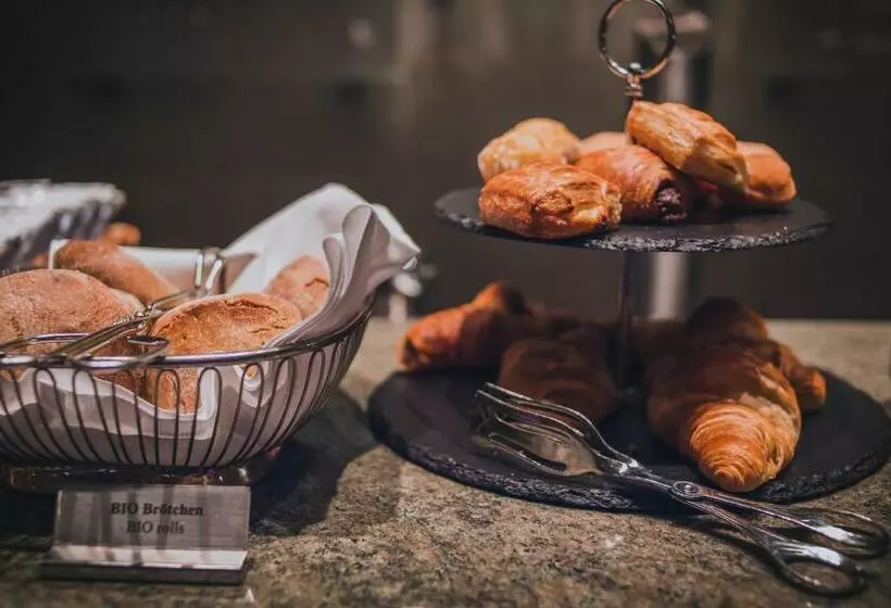 هتل Hecker S Kurfürstendamm