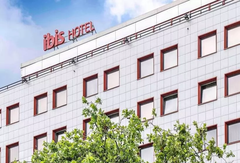 هتل Ibis Berlin Messe