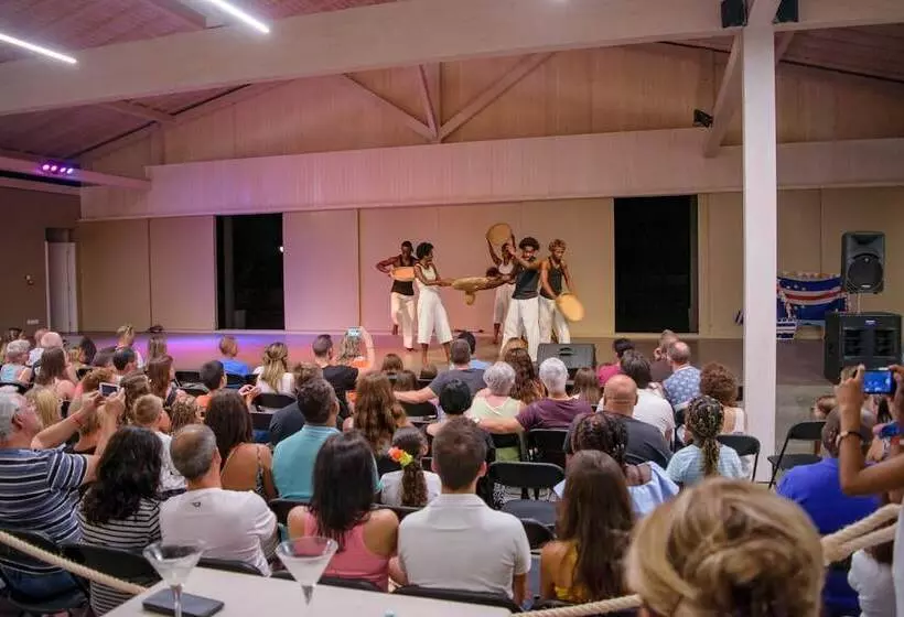 هتل Oasis Belorizonte