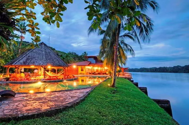 酒店 Tortuga Lodge & Gardens By Böëna