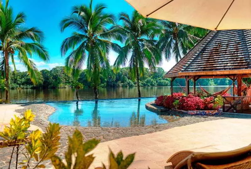 酒店 Tortuga Lodge & Gardens By Böëna