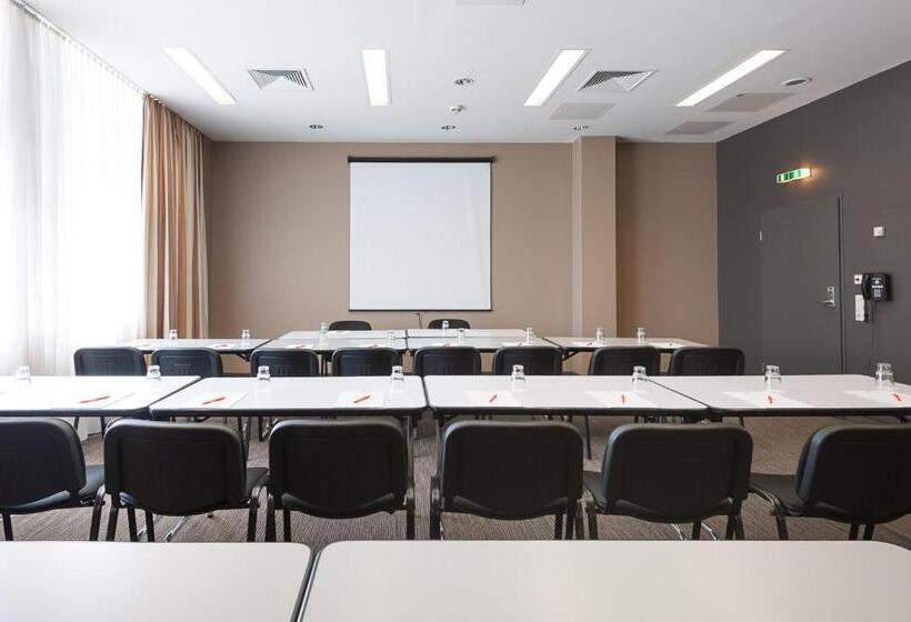 Hotel Ibis Augsburg Koenigsplatz