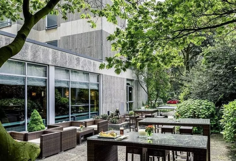 Отель Krefelder Hof