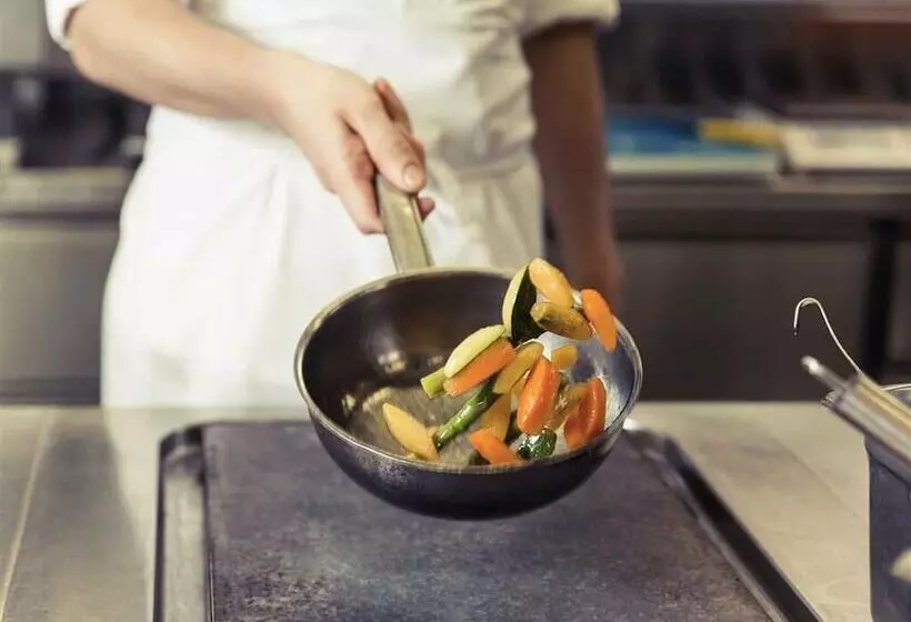 Отель Krefelder Hof