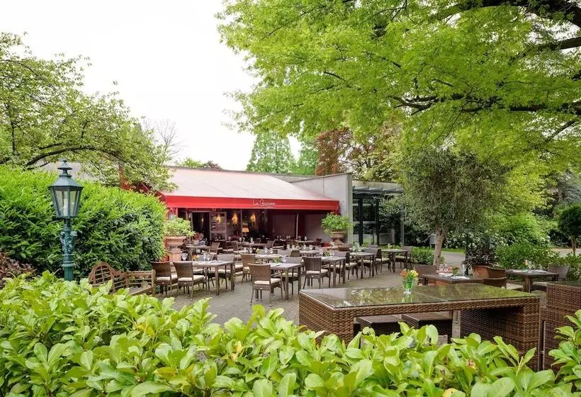 Отель Krefelder Hof