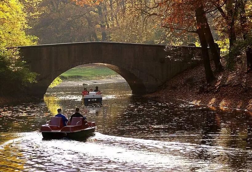 Отель Krefelder Hof