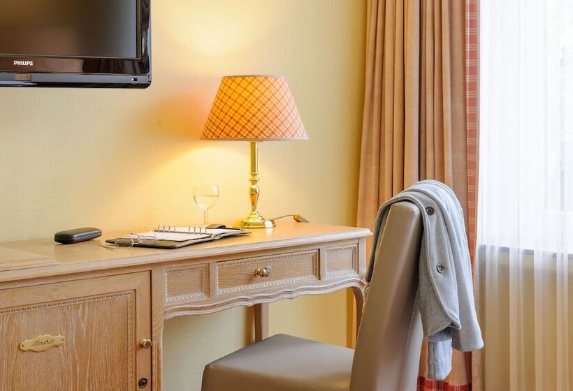 בית מלון כפרי Krefelder Hof