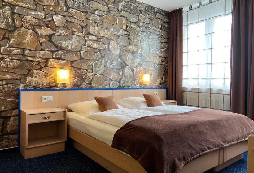 فندق Stadt Hamburg Am Fluss Saarbrücken