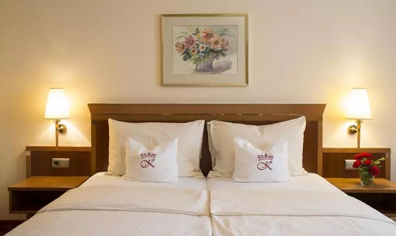 Hotel Am Schlosspark Zum Kurfurst