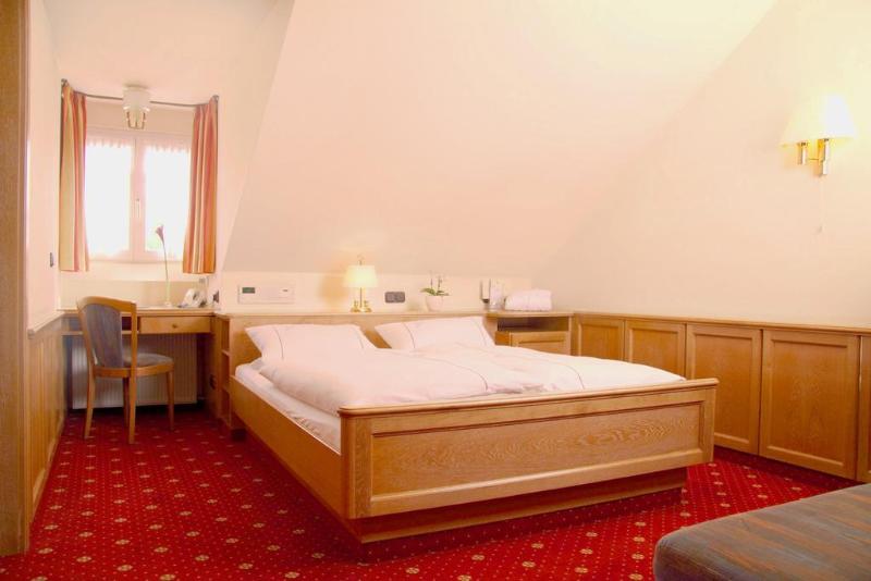 בית מלון כפרי Am Schlosspark Zum Kurfurst