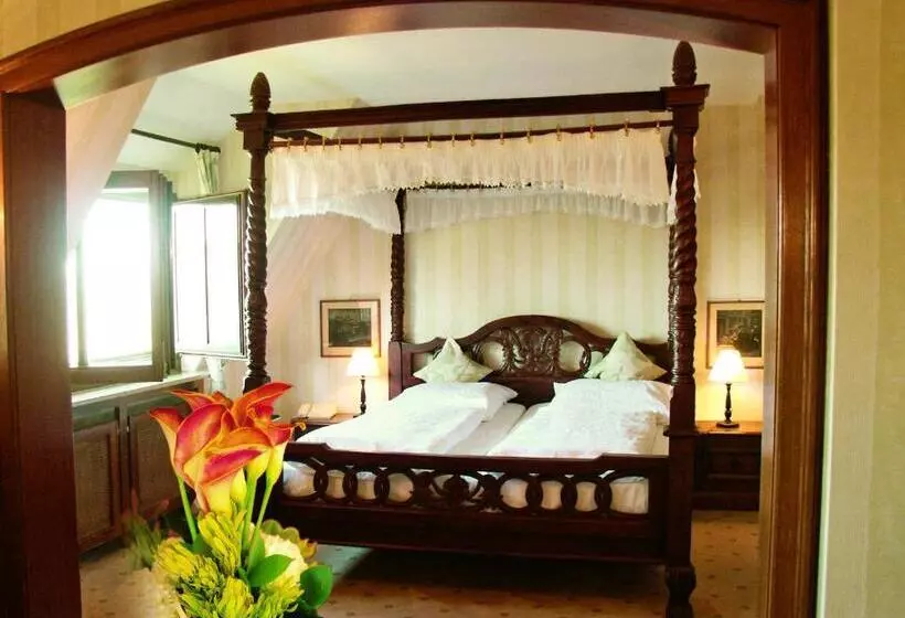 בית מלון כפרי Burg