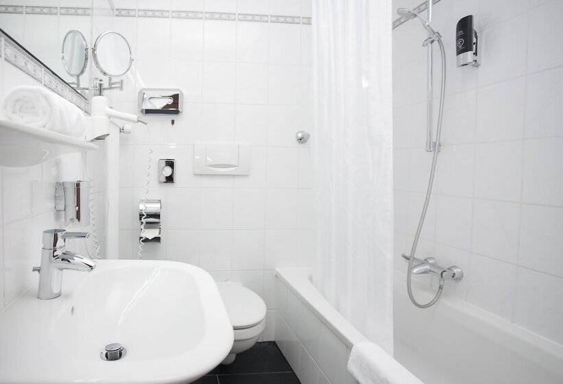 Centro Hotel Mondial München, Trademark Collection By Wyndham