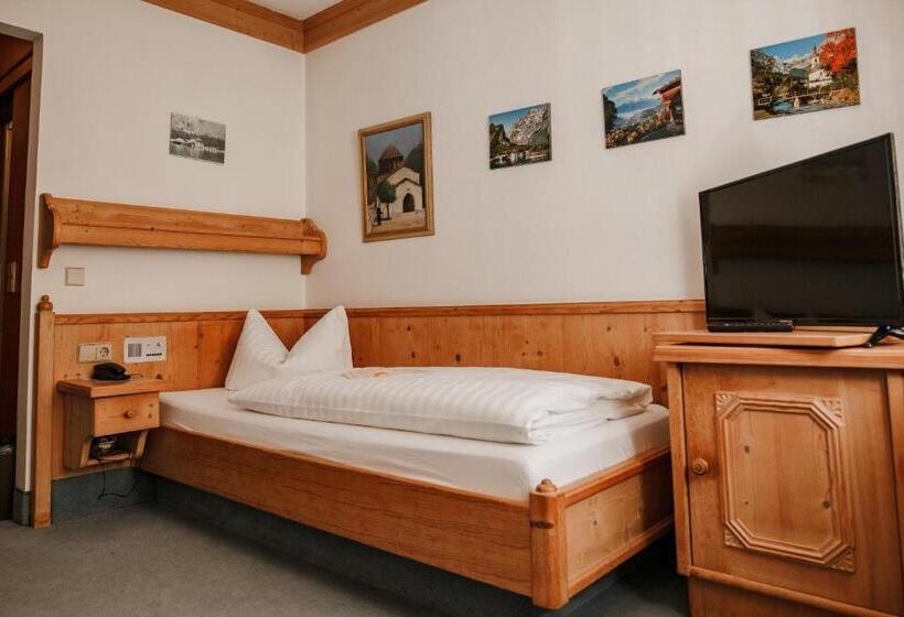 호텔 Vier Jahreszeiten