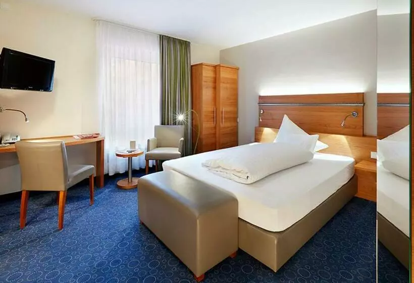 Отель Zum Goldenen Ochsen Am Schlossgarten