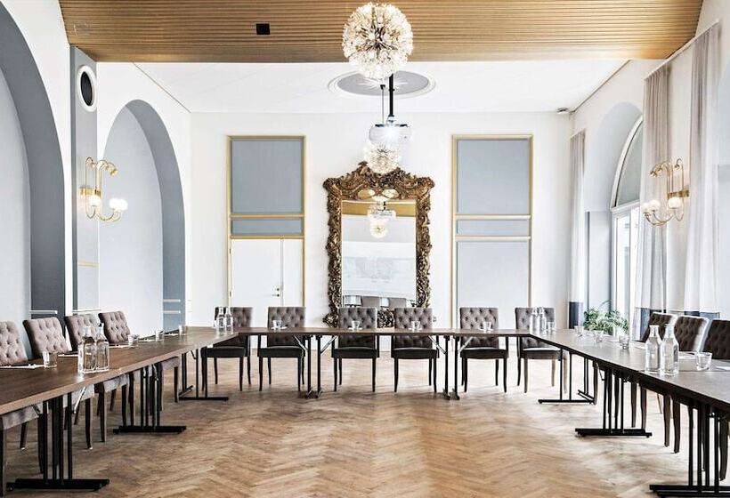 هتل Marienlyst Strand