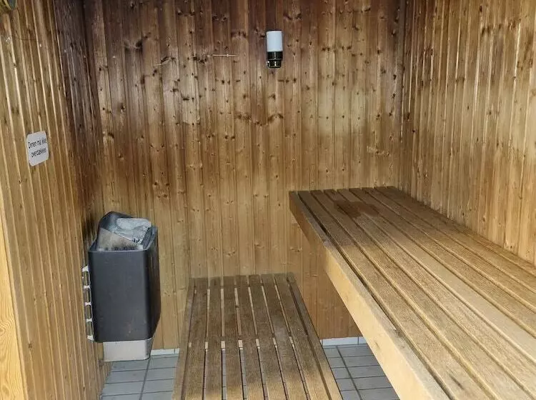 酒店 Scandic Aalborg øst