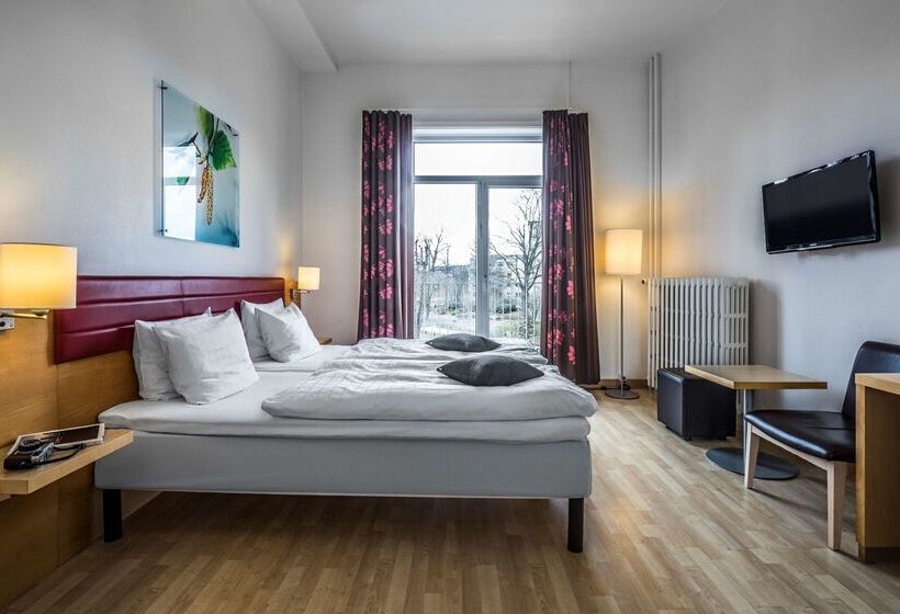 Hotel Scandic The Mayor