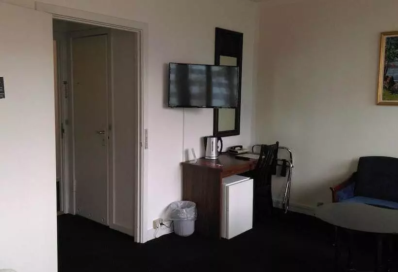 בית מלון כפרי Strandparken