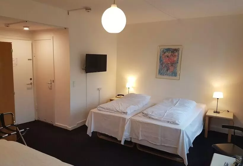 בית מלון כפרי Strandparken