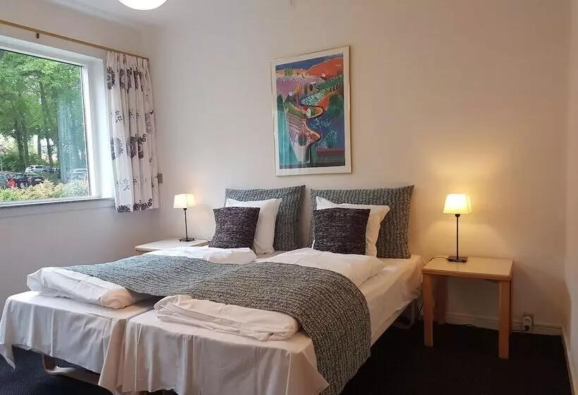 בית מלון כפרי Strandparken