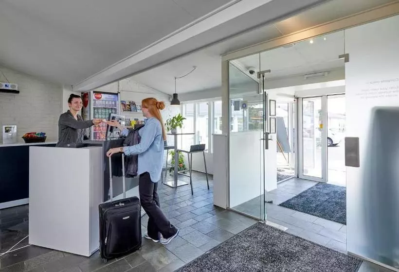 בית מלון כפרי Zleep  Kolding