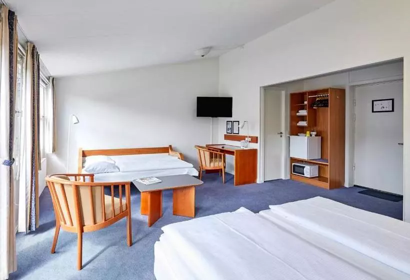 בית מלון כפרי Zleep  Kolding