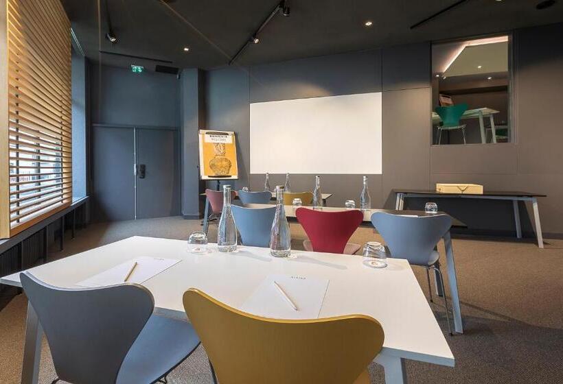 هتل Alpina Eclectic