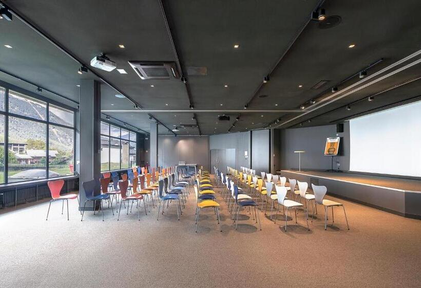 هتل Alpina Eclectic