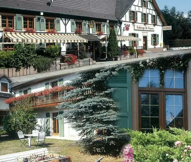 ホテル Auberge De France
