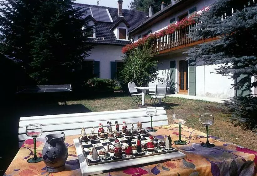 ホテル Auberge De France