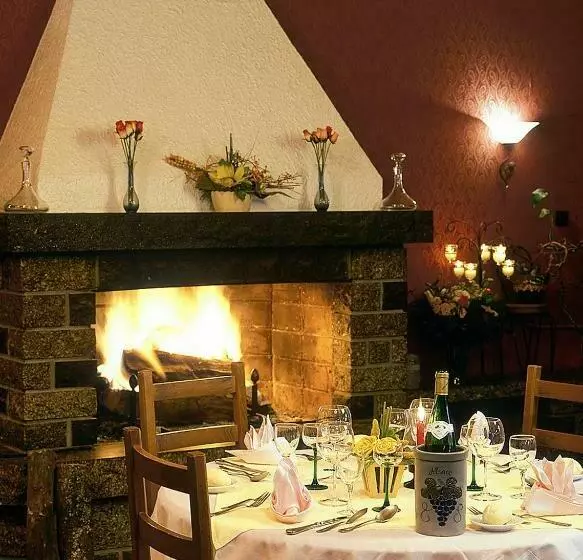 ホテル Auberge De France