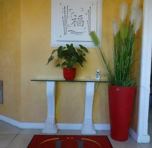 Szálloda Hôtel Le Terminus Et Son Restaurant Côte à Côte