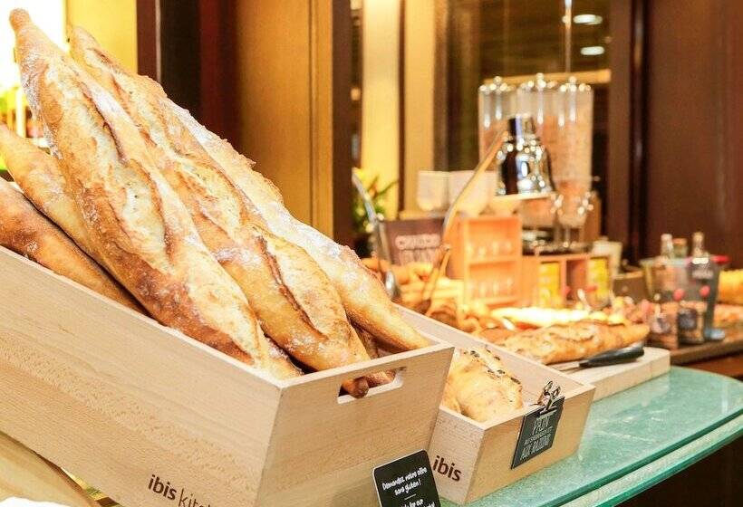 בית מלון כפרי Ibis Besançon Centreville