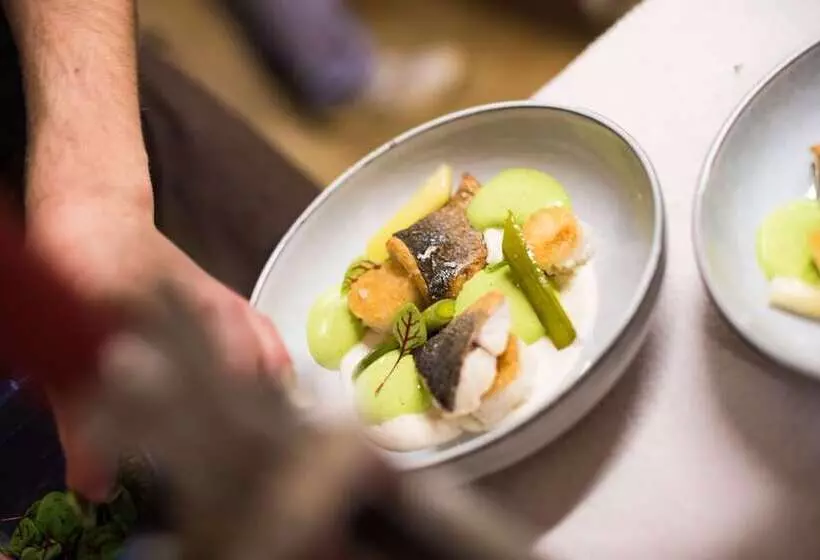 Отель L Ao Hôtel & Restaurant L Aigle D Or