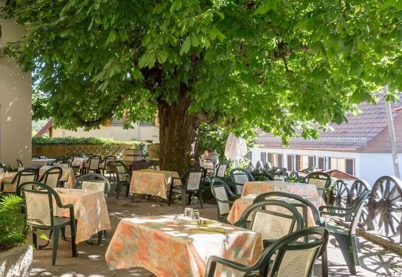 ホテル L Ao Hôtel & Restaurant L Aigle D Or