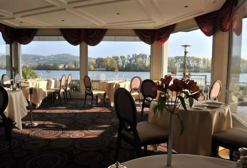 בית מלון כפרי Lerie Beau Rivage