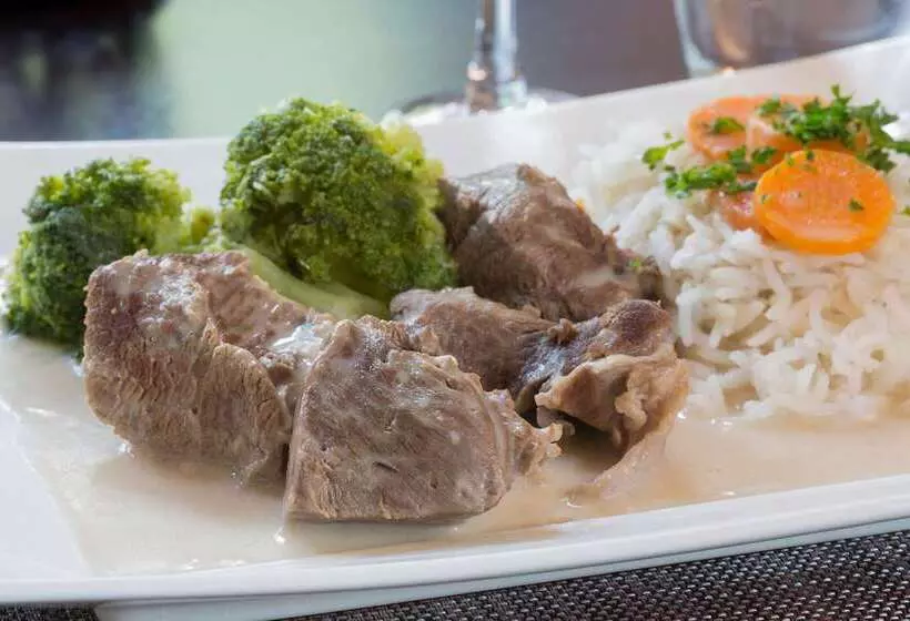 ホテル The Originals City, Hôtel Aster, Saintavold Nord