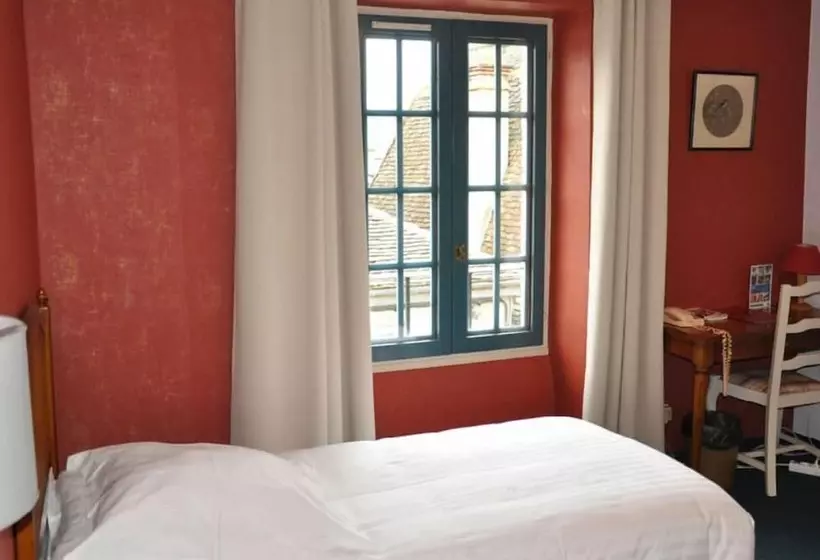 酒店 The Originals City, Hôtel la Reine Jeanne, Orthez