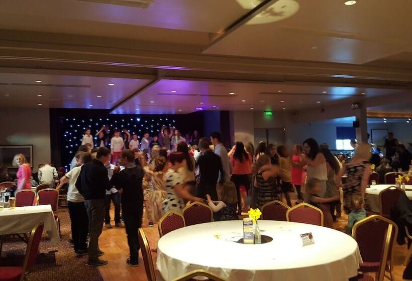 Westlodge Hotel & Leisure Centre