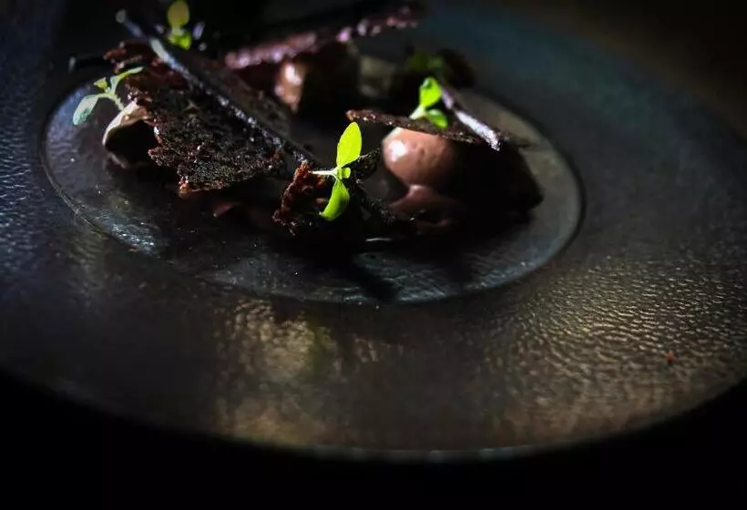 Logis Hotel Restaurant Au Boeuf Rouge