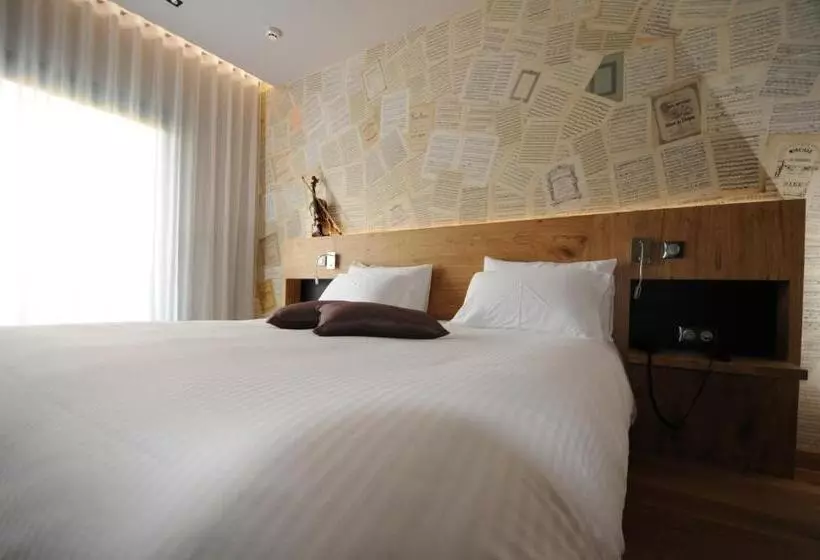 Logis Hotel Restaurant Au Boeuf Rouge