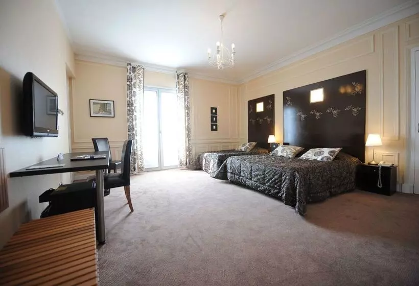 בית מלון כפרי Hôtel Continental Pau Centre